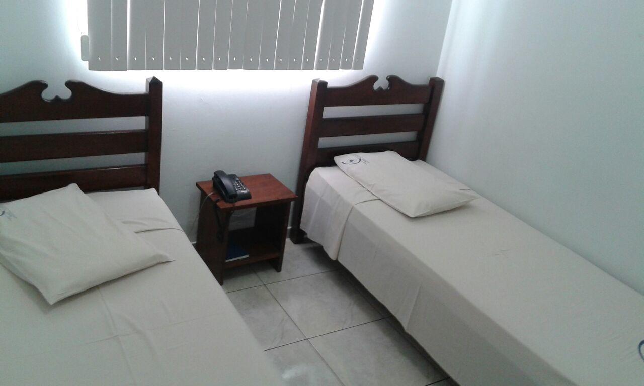 Hotel Ceolatto Av Julio Campos Várzea Grande Esterno foto
